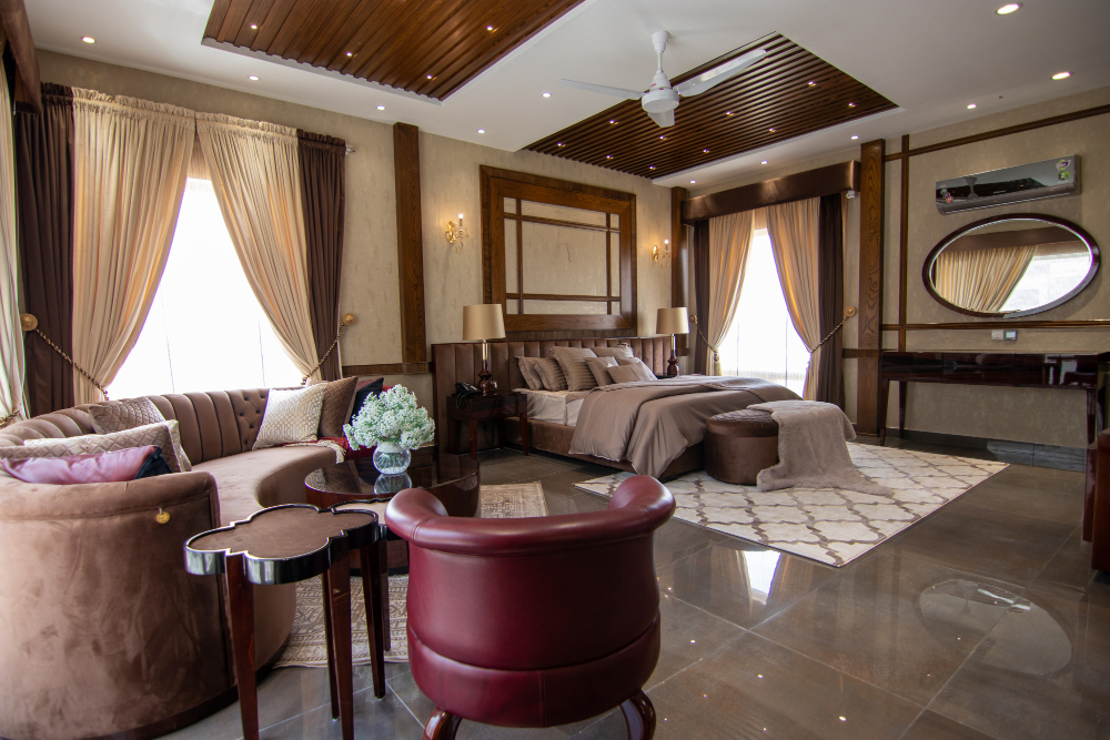 Harbor Springs Cottage | Modern Cottage in the Woods by the beach.