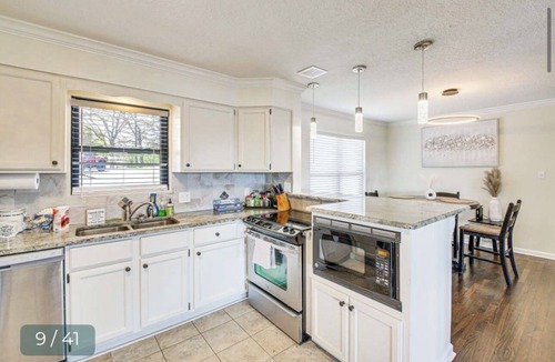 Lake Hamilton House | Modern Lakefront Propertyn