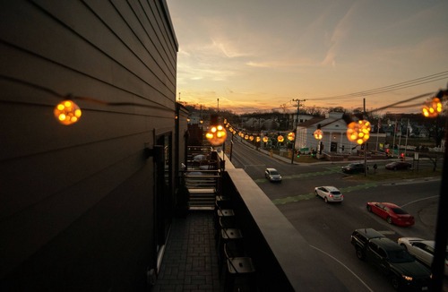 Porter Heights House | Modern LUX 3 Story Home w/Rooftop Bar - 4 mi to DT
