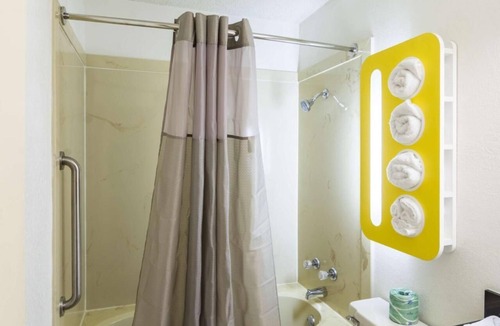 Caddo Valley Hotel | Motel 6 Arkadelphia, AR