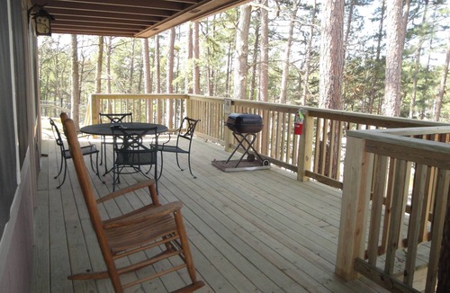 Mount Ida Cottage | Mountain Harbor two bedroom Lodge cottage by RedAwning