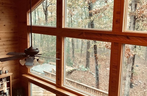 Hot Springs Village House | MOUNTAIN HOME-GOLD STAR WINNER!-A peaceful place to breathe in, breathe out.