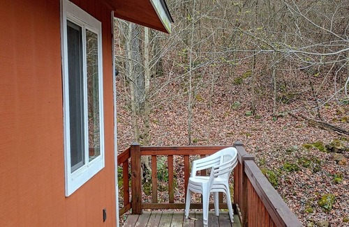 Floral Apartment | Mountain Side Apartment. Close to racetrack, security light, close to town