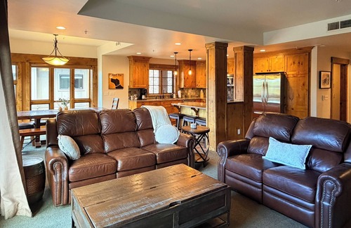 Cle Elum Apartment | Mtn-view Escape: Suncadia Condo w/At-home Comfort