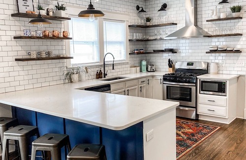 Greenwood House | Music City Manor - Hip East Nashville house walking distance to top eats.
