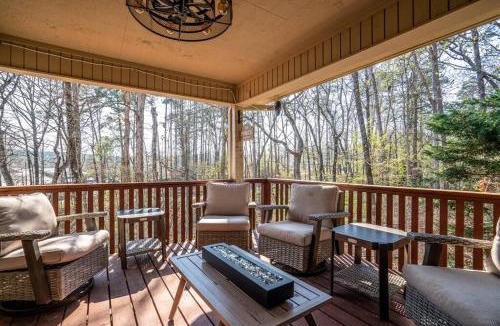 Hot Springs Village House | My Happy Place-Games, Lakeview, & Scenery Views