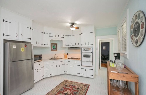 Shelby Hills Apartment | * Nashville Backyard Oasis * 8min to Broadway