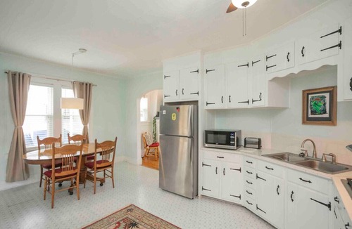 Shelby Hills Apartment | * Nashville Backyard Oasis * 8min to Broadway