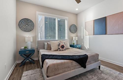 Cleveland Park House | Nashville Charmer - Private Rooftop - Sleeps 14