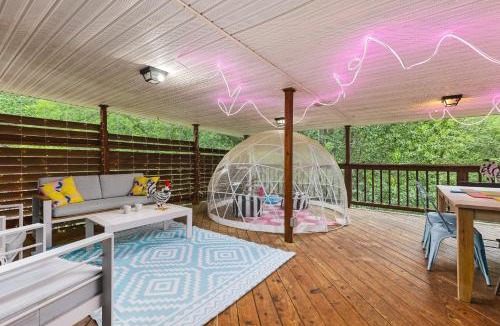 Hillwood House | Nashville Gem Grill Mini Pickleball Sleeps 12