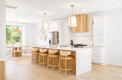 Hurwood Heights Apartment | Nashville Getaway Rooftop Views & Modern Comfort