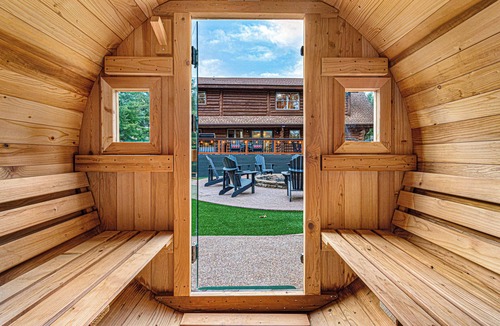 Lebanon House | Nashville Lux Lodge Private Pickleball Ct Hot-tub Game Rm Fire-pit 5BR 5BA