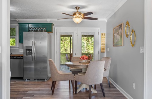 Opryland House | Nashville River Retreat 3BR 5 minutes to the Grand Ole Opry