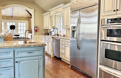 Fayetteville House | Ne'Villa - Hillside Cabana, Pool Paradise & Hot Tub!