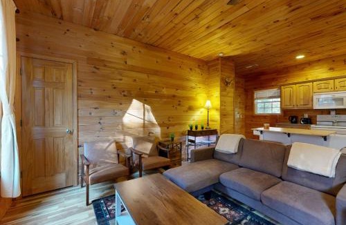 Idlewild House | Near Lake! Tennessee Family Getaway w/Game Room