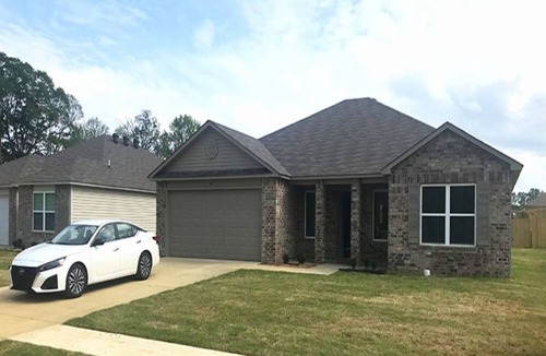 Cabot House | New 4-bedroom pet-friendly house with WiFi and AC in pleasant Cabot