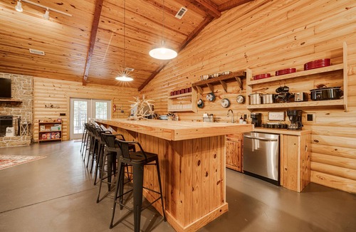 Amity House | NEW The Grand Bunk Cabin at Timber Lodge Ranch