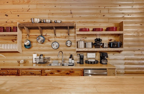 Amity House | NEW The Grand Bunk Cabin at Timber Lodge Ranch