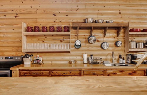 Amity House | NEW The Grand Bunk Cabin at Timber Lodge Ranch