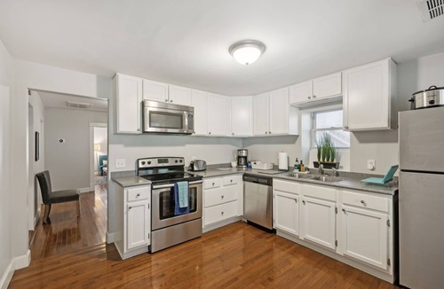 Salemtown House | NEW! The Summer Street House | Historic Germantown