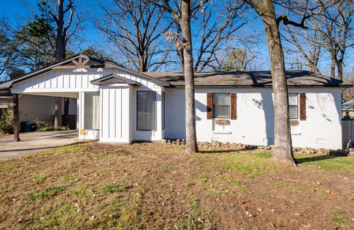 Little Rock House | Newly remodeled house close to Hwy and restaurants