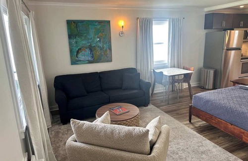Melrose Condo | Newly renovated studio! Our 'bnb used to be a 50's motel that was converted to condos