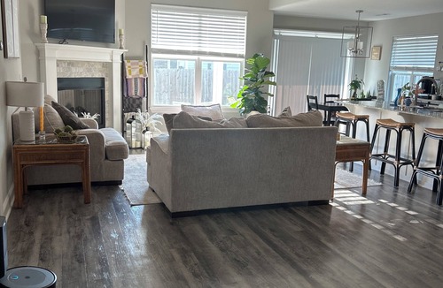 Springdale House | NWA Modern Stay