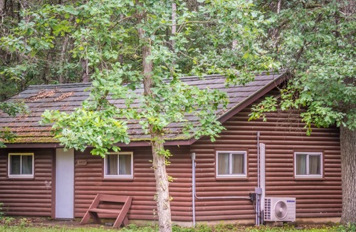 Jim Falls Cabin | Oak Cabin - Beaver Creek Reserve