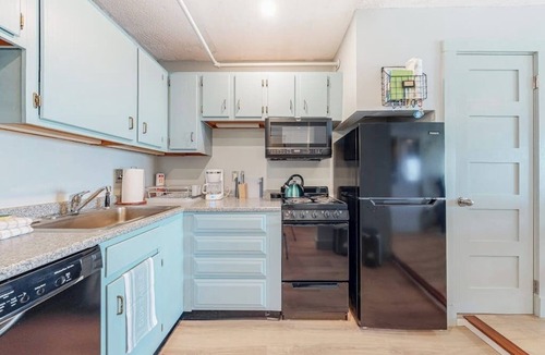 Ogunquit Condo | Ocean-view condo overlooking Ogunquit Beach with balcony, pool & tennis