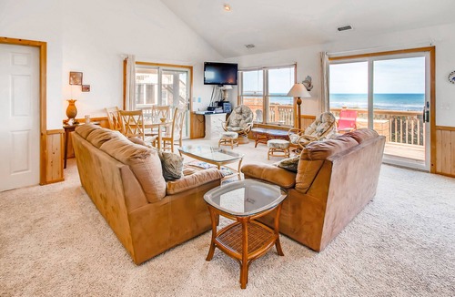 Avon House | Oceanfront Home in Avon with Hot Tub, Community Pool and Tennis/Pickleball
