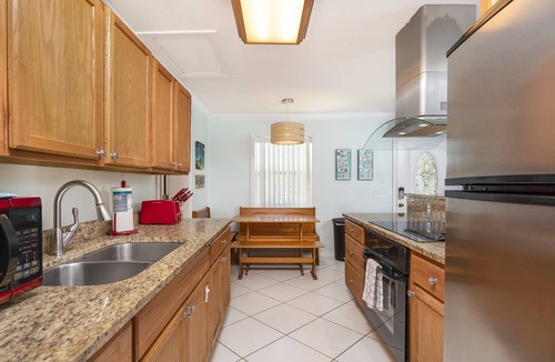 St. Augustine Beach Apartment | Oceans 13 Unit A