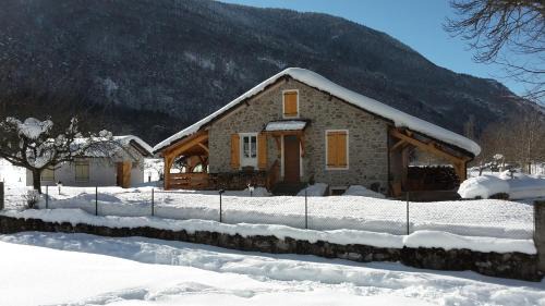 Orlu House | Ouxis