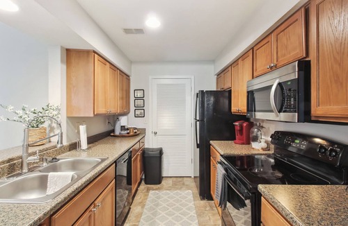 Overland Park Condo | Overland Park Condo, Close to Lakes & Parks!