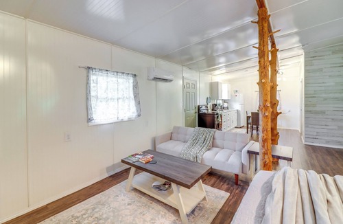 Harrison Apartment | Ozark Escapes Cabin! Serene Forest & Mtn Setting