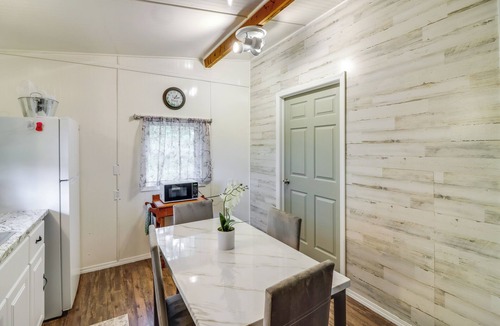 Harrison Apartment | Ozark Escapes Cabin! Serene Forest & Mtn Setting