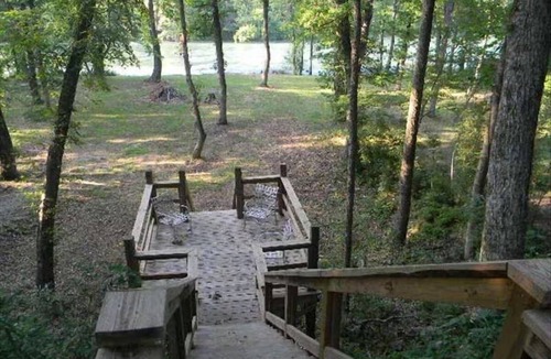 Wilburn Cabin | Paradise on the Little Red River and prime trout fishing!