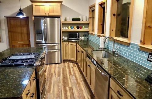 Sylvan Shores House | Peaceful and Serene