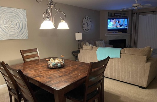 Kaiser Condo | Peaceful, breathtaking lakefront condo in the heart of the state park.