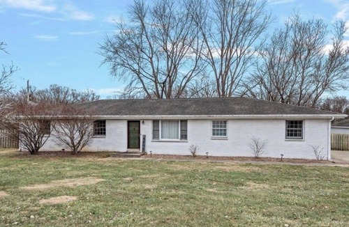 Springfield House | Peaceful Spaulding Orchard Home