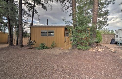 Show Low House | Pet-Friendly Cabin, 3 Mi to Show Low Lake!