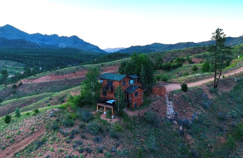 Woodland Park Cabin | Pikes Peak Ranch - Eagle Crest Cabin