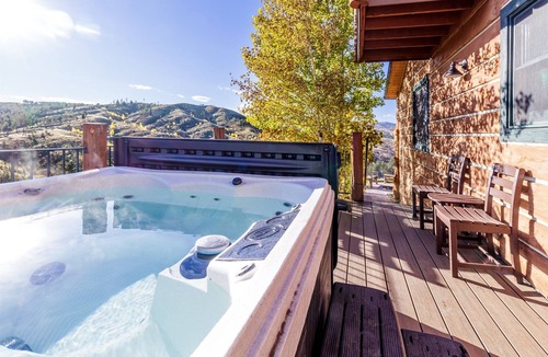 Woodland Park Cabin | Pikes Peak Ranch - Eagle Crest Cabin