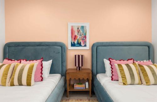 Eighth Avenue House | PLAY at 8th & Argyle Elite Nashville Vacation Spot