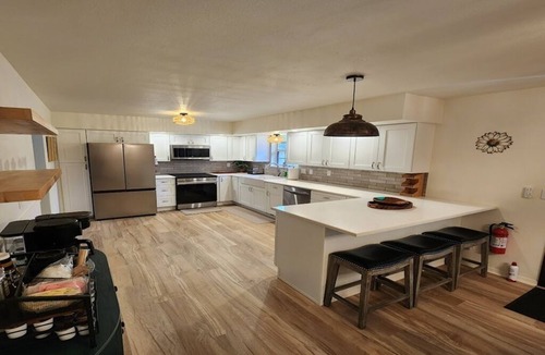 Poplar Bluff House | Poplar Bluff pet friendly comfort and convenience