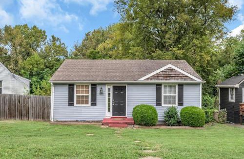 Shelby Hills House | Prime East Nash Location - 5 Mins to Broadway
