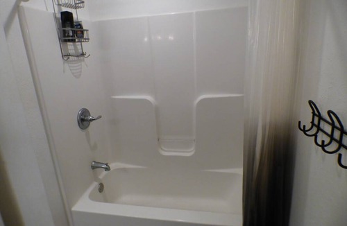 Rogers Resort | Private room ∙ 1 guest