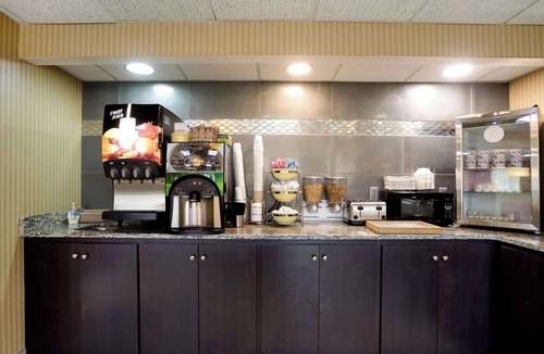 Lebanon Hotel | Quality Inn Lebanon