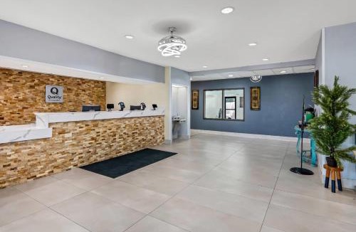 Manhattan Hotel | Quality Inn & Suites Manhattan