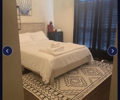 Wheatland House | Quiet Homestay Close to Airport