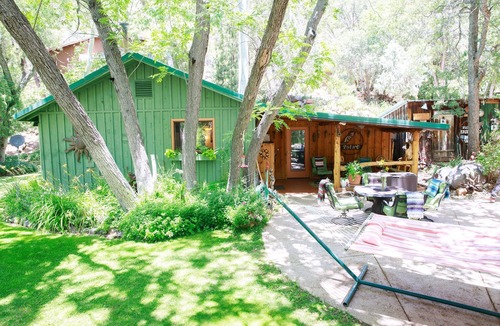 Sedona House | Red rock canyon views! Private. Everything you need. Artist touches abound